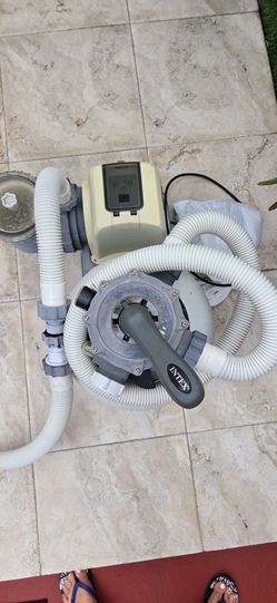 Bomba Intex para piscinas over ground