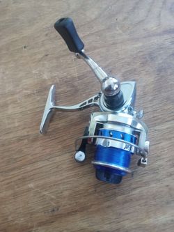 FISHING REEL