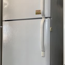 White Top And Bottom Refrigerator 