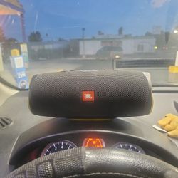 JBL 4 