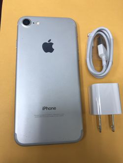 iPhone 7 32GB Factory Unlocked