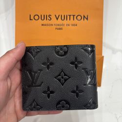 LV Wallet 