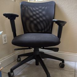 Desk chair