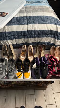 Women’s shoes