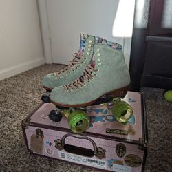 Moxi Lolly Roller Skates Sz 8