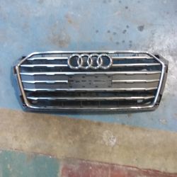 2018-2019 Audi A5 Front Grille W/Emblem OEM 