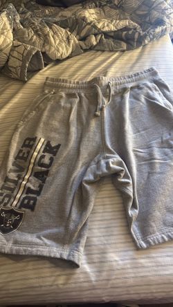 Grey design raiders shorts