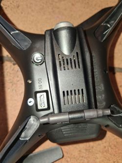 HOLY STONE HS-SERIES HS11OD  Drone