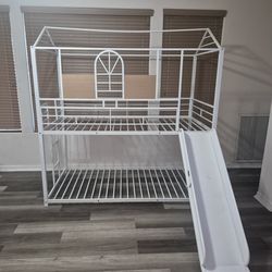 Twin Over Twin Metal Bunk Bed with Playhouse Design and Slide