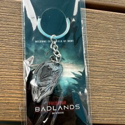 NEW AMC THEATERS EXCLUSIVE Predators: Badlands Collectible Keychain Real 3D Film
