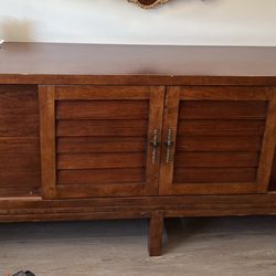 A.R.T. Furniture Wooden Sideboard Cabinet
