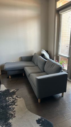 Sectional with storage