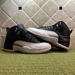 Jordan 12 “Playoffs” -Size 9.5M -No box  -Used 