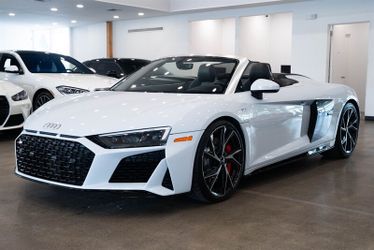 2022 Audi R8 V10 Performance Spyder RWD Premium Package Diamond
