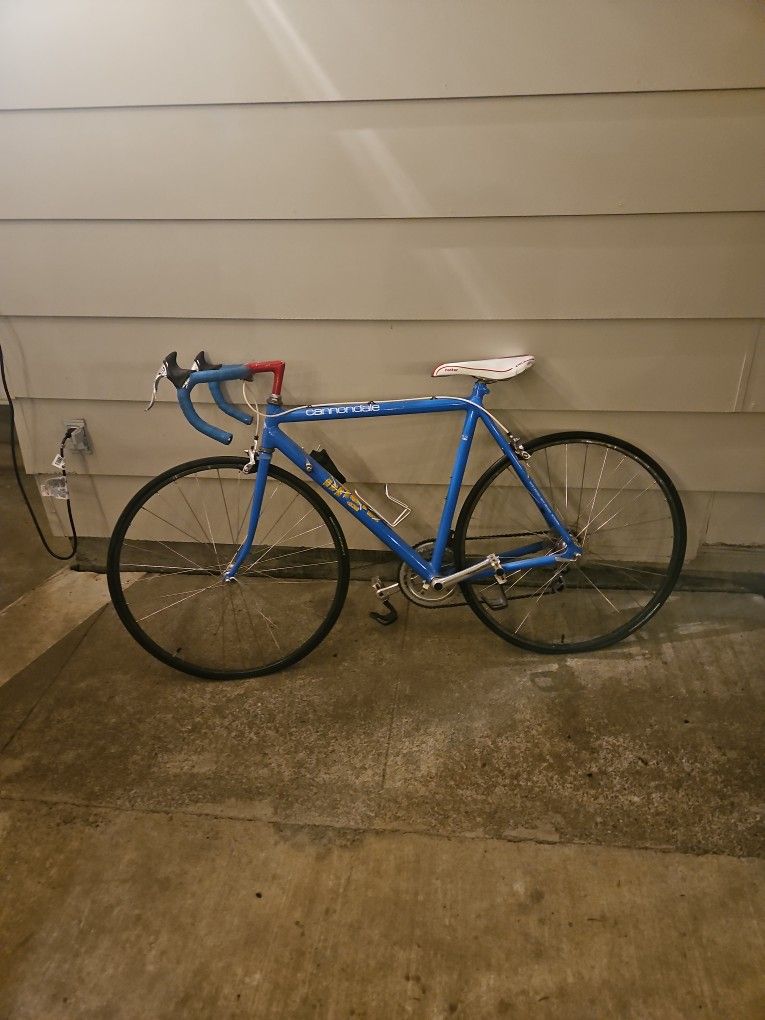 Cannondale Shimano 105 Bicycle