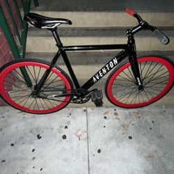 Aventon Fixie