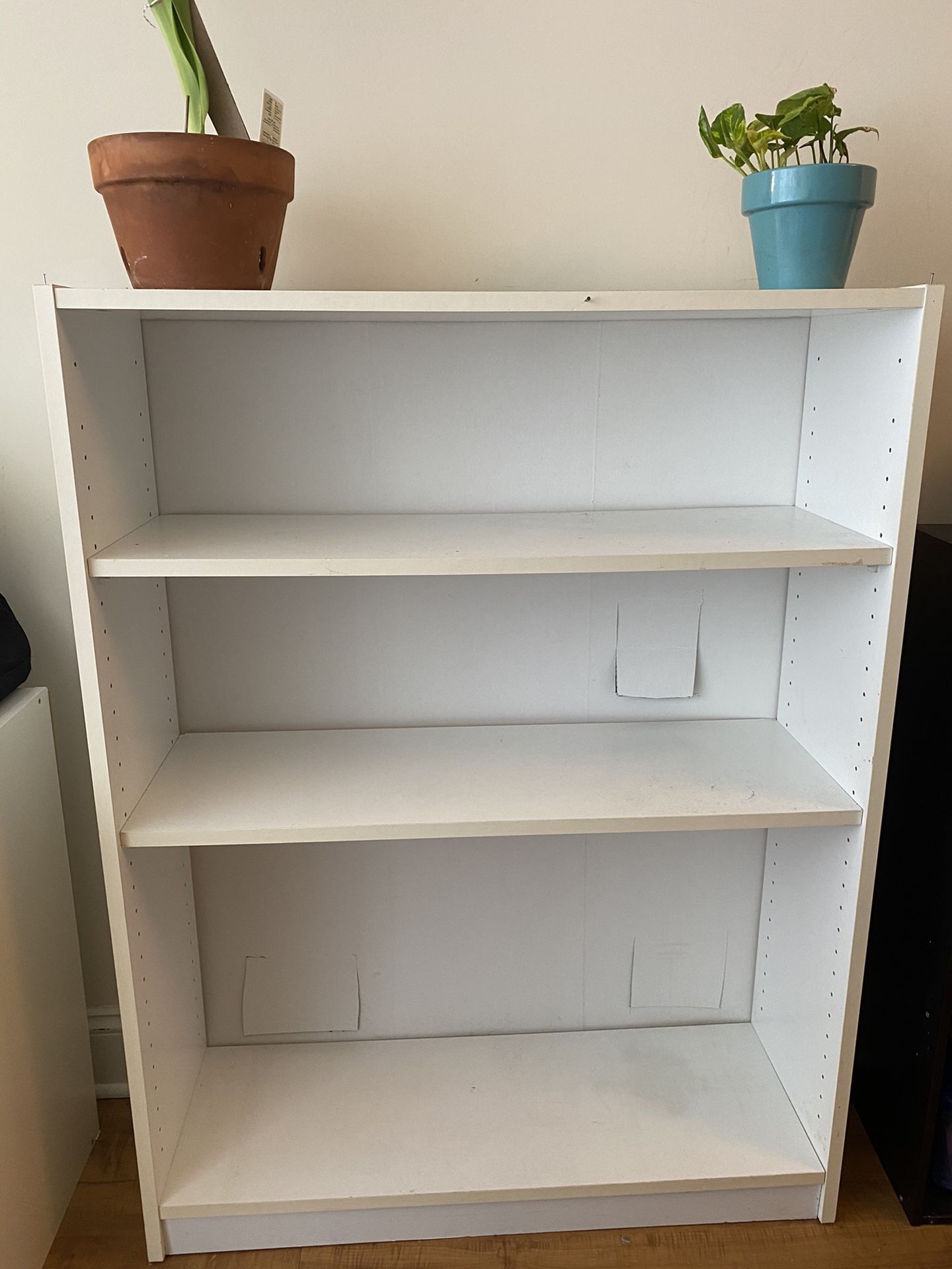 Wide, 3-Tier white open bookcase!!