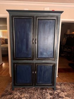 Gabinete / Alacena de Madera – Estilo Elegante y Único ✨