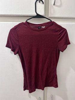 burgundy tshirt, from h&m size s
