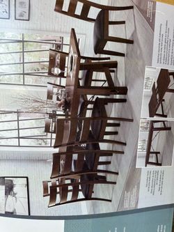 Table dark brown wood seats 8