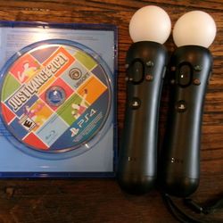 2 Playstation 4 Motion Controllers and Just Dance