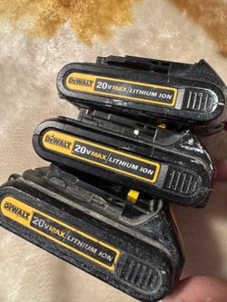 Dewalt 20v Max 1.5AH Lithium Ion Batteries