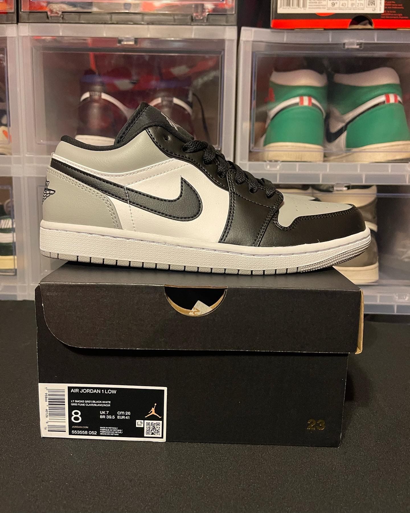 Air Jordan Low “Shadow Toe” Size 13 4y 7y