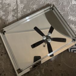 Perfume tray