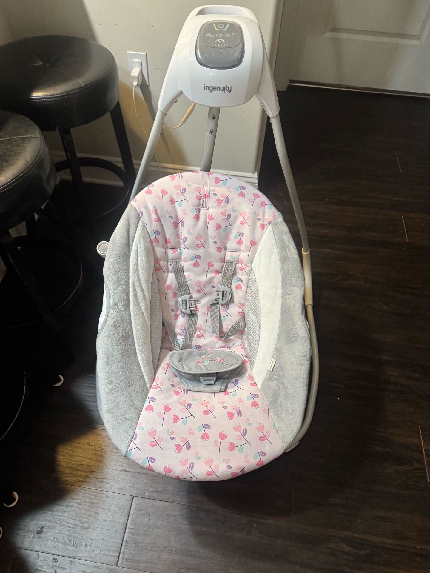 Baby Items: Car Seat, jumper, holder