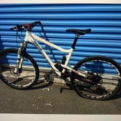 FOCUS THUNDER MTB MOUNTAIN BIKE BICYCLE FOX SHOCK FULL SUSPENSION