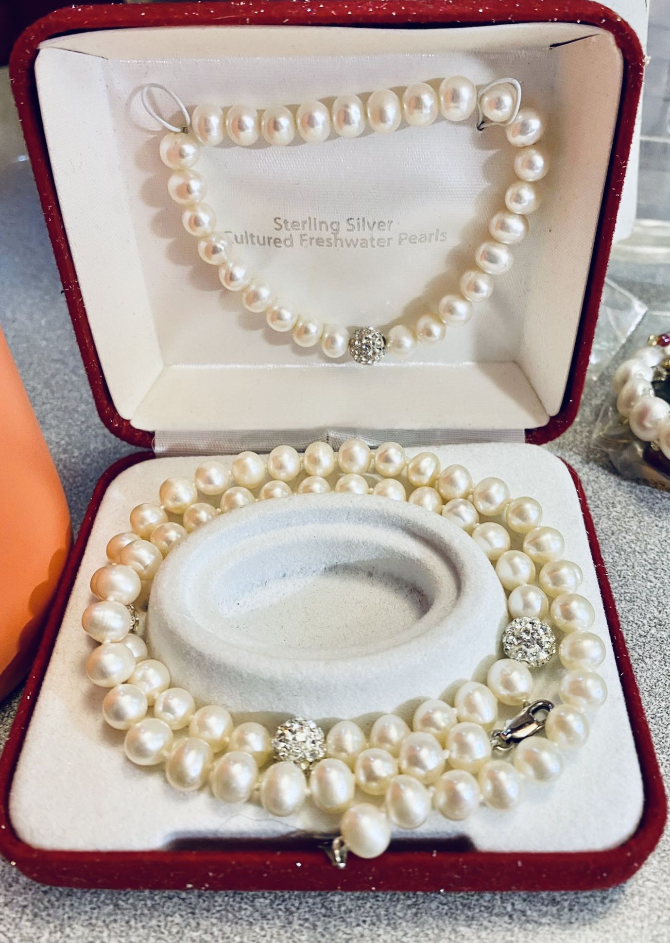 Sterling silver and Pearl Necklace And Bracelet Set, NEW