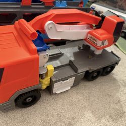 Matchbox Action Drivers Transforming Excavator