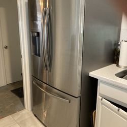 Samsung Refrigerator 