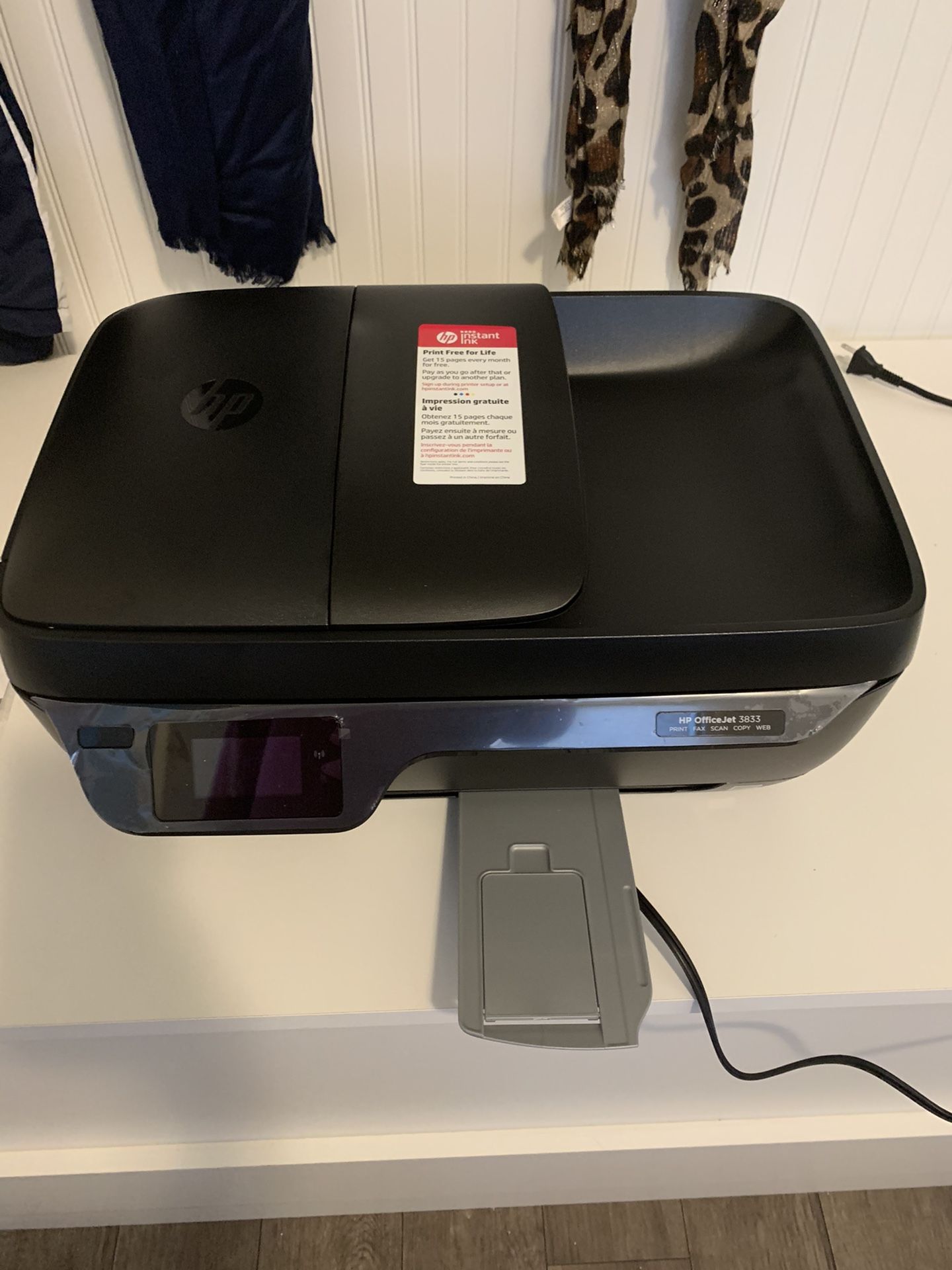 HP Office Jet 3833 Printer