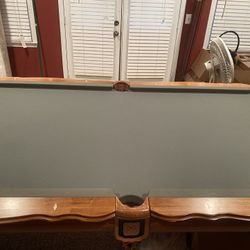 Pool Table 8 Ft 