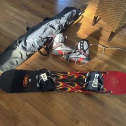 Snowboard/Boots/Bindings 