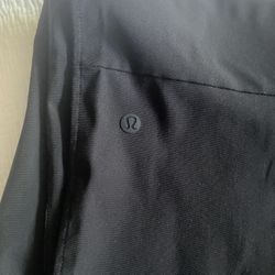 Lululemon Black ABC Men’s Joggers.  Size L