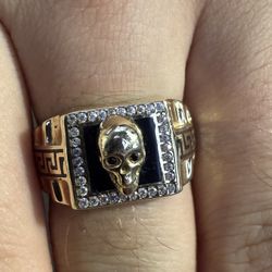 Men’s 10K Gold Skull Ring – Bold Luxury | 4.67g