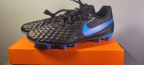 Nike Tiempo Legend 8 soccer cleats