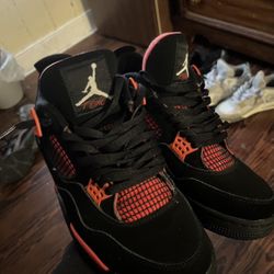Jordan 4 Red Thunder 