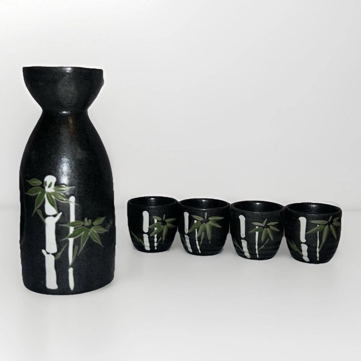 Porcelain Green Bamboo Silhouette Japanese Sake Rice Wine Flask And 4 TCups Set 