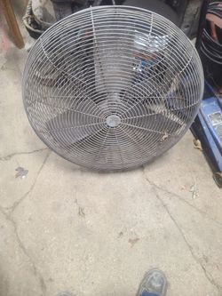30" Fan