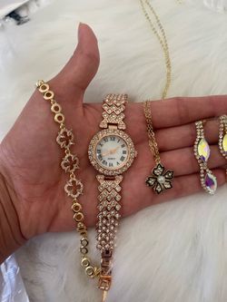 Rose Gold Crystal Quartz Watch & Jewelry Set