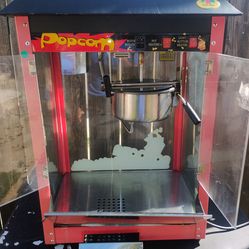 Commercial popcorn machine