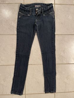 Junior’s Vogue Blue Jeans 
