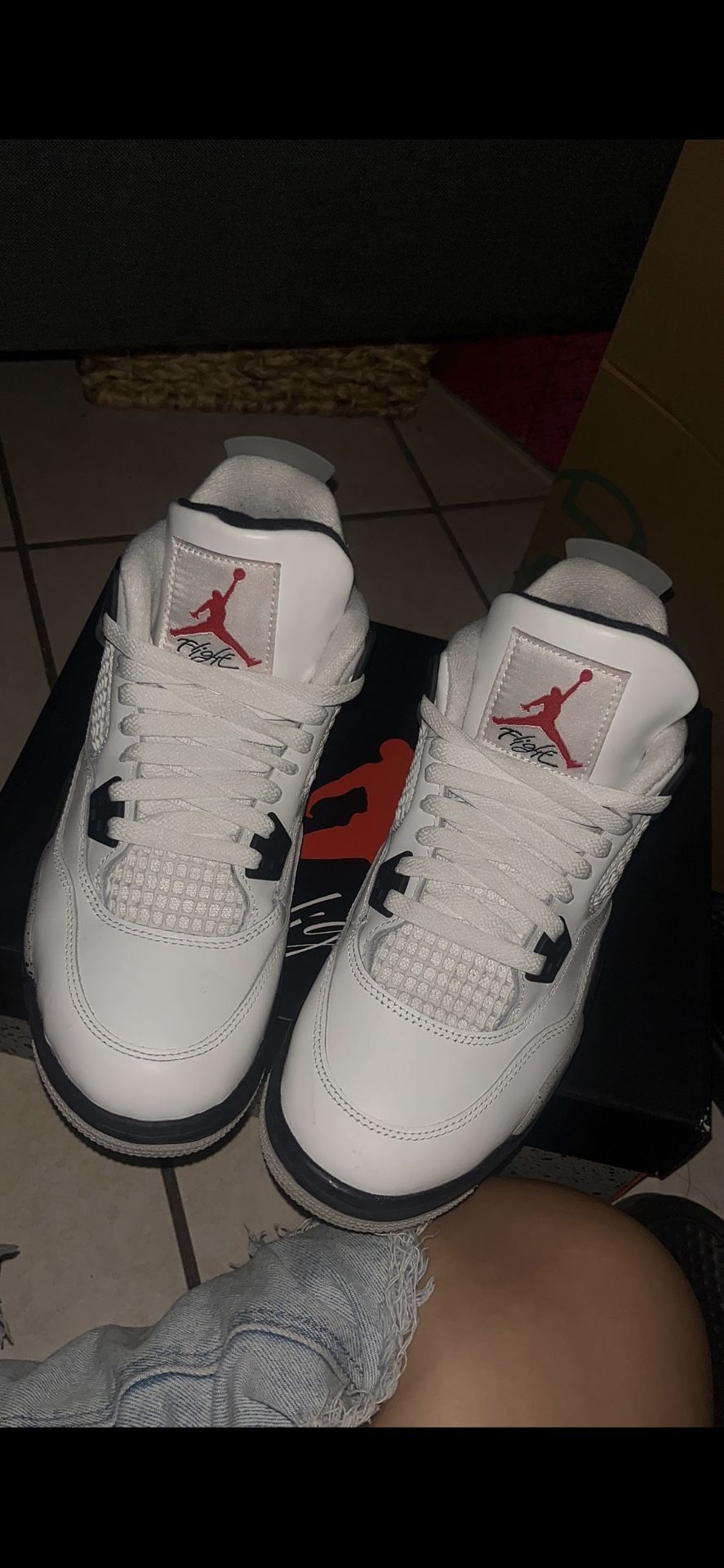 Jordan 4s