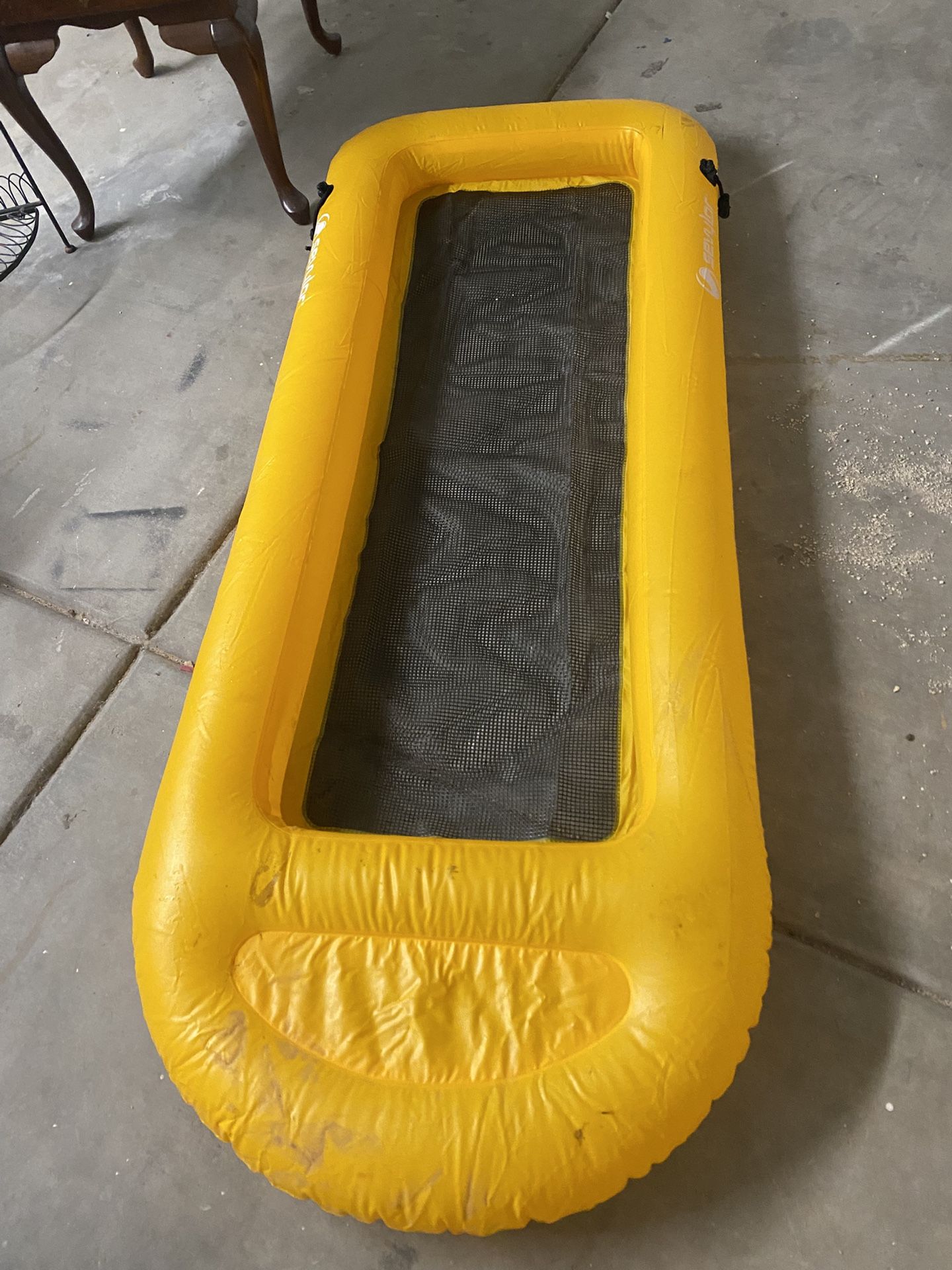 Floatie 