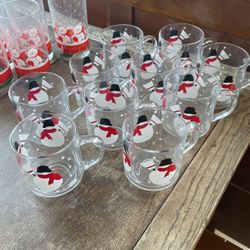 Glass Snowmen Mugs  NEVER USED