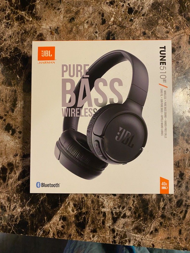 Pure Bass Wireless JBL HEADPHONES 