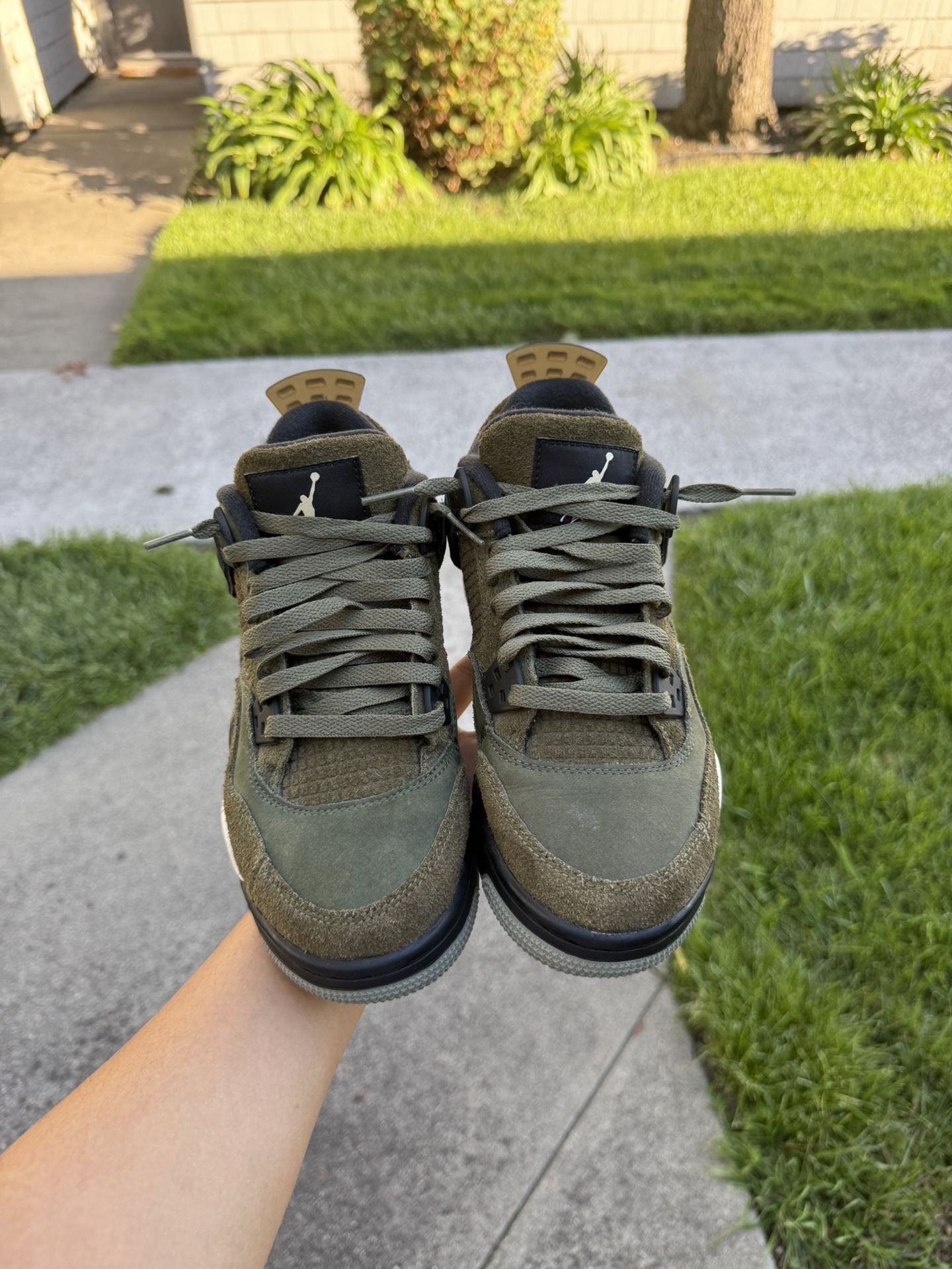 Craft “Olive” Jordan 4’s